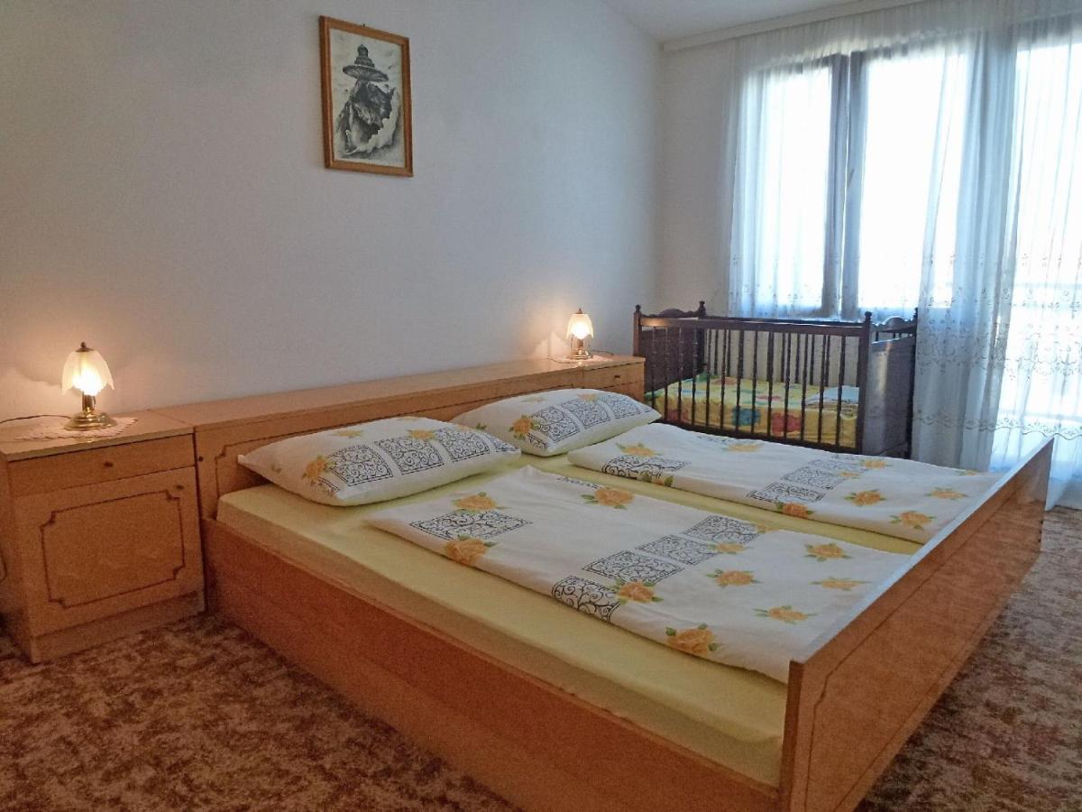 Apartment Milica Njivice Ngoại thất bức ảnh