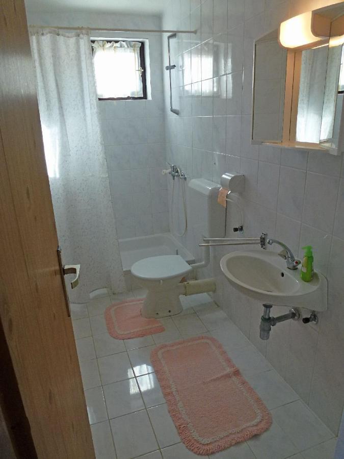 Apartment Milica Njivice Ngoại thất bức ảnh